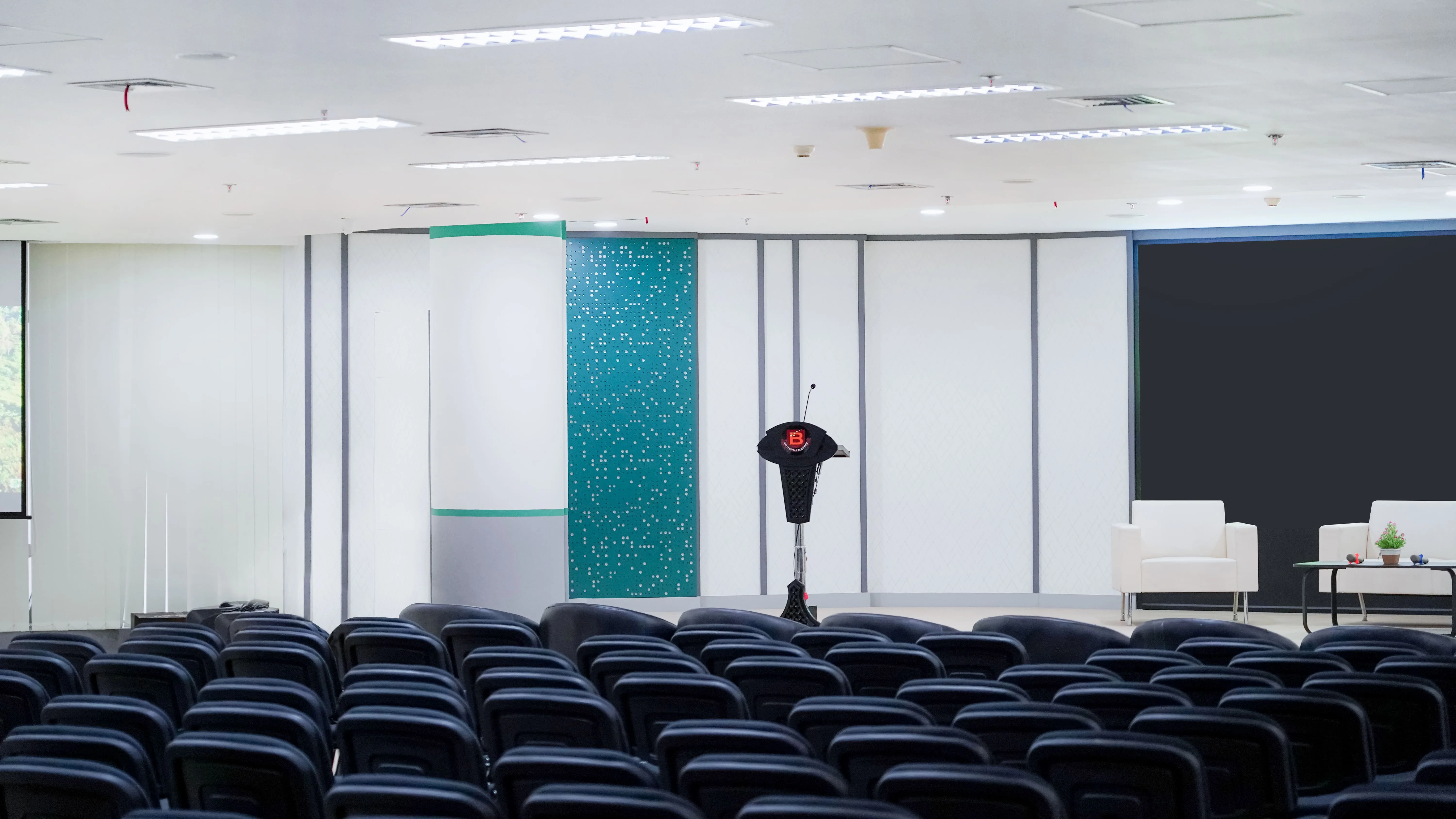 Auditorium UBakrie: Fasilitas Auditorium